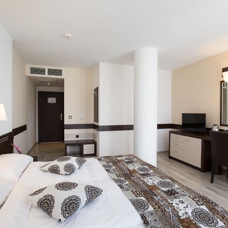 Grami Hotel Sofya Dış mekan fotoğraf