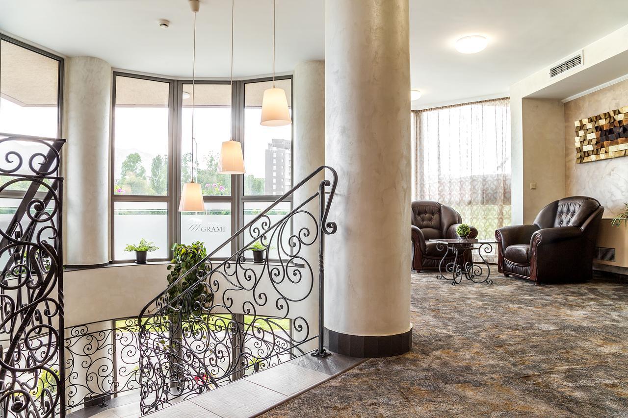 Grami Hotel Sofya Dış mekan fotoğraf